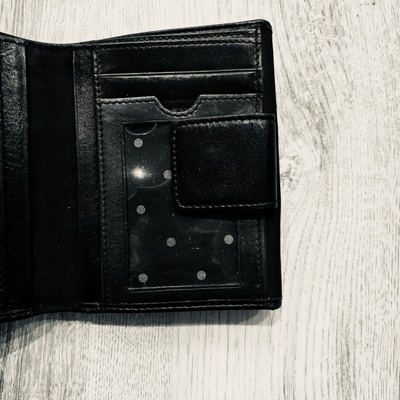 Kate Spade black wallet - Picture 4 of 5